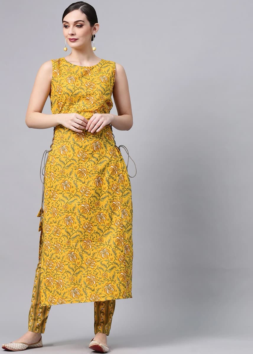 Get Side Dori Detail Printed Sleeveless Straight Kurta at  1065 | LBB Shop