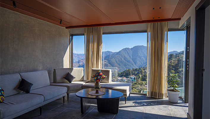 Checkmate, Mussoorie