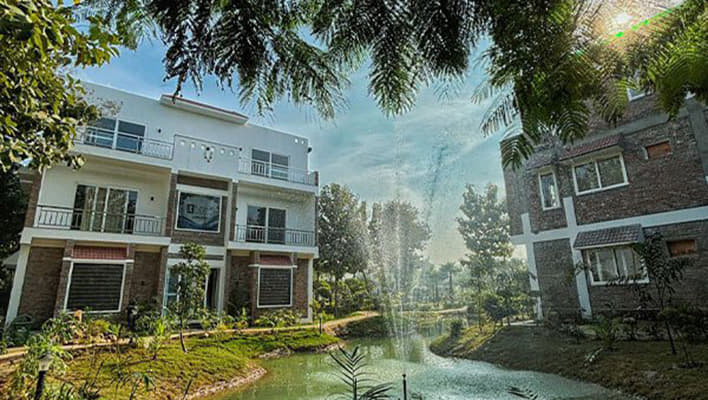 Rurban Resort